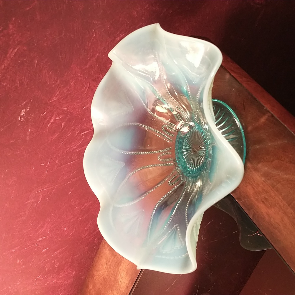 Northwood New Leaf Blue Opalescent Roulette Bowl - Picture 2 of 7